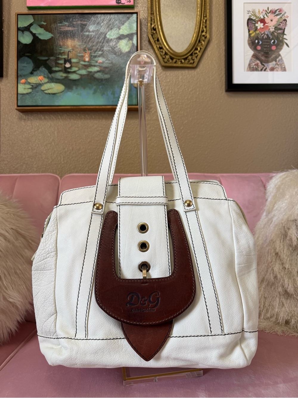 Authentic Dolce & Gabbana D&G Cream Leather Shoulder Bag Lg Brown Buckle Detail